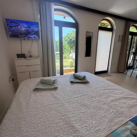 Karla Apartman