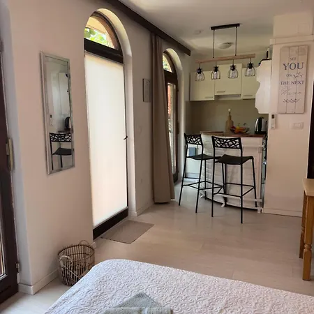 Karla Apartman *